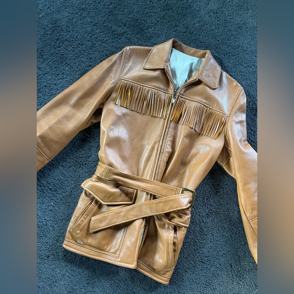 Absolutely gorgeous vintage leather fringe jacket.